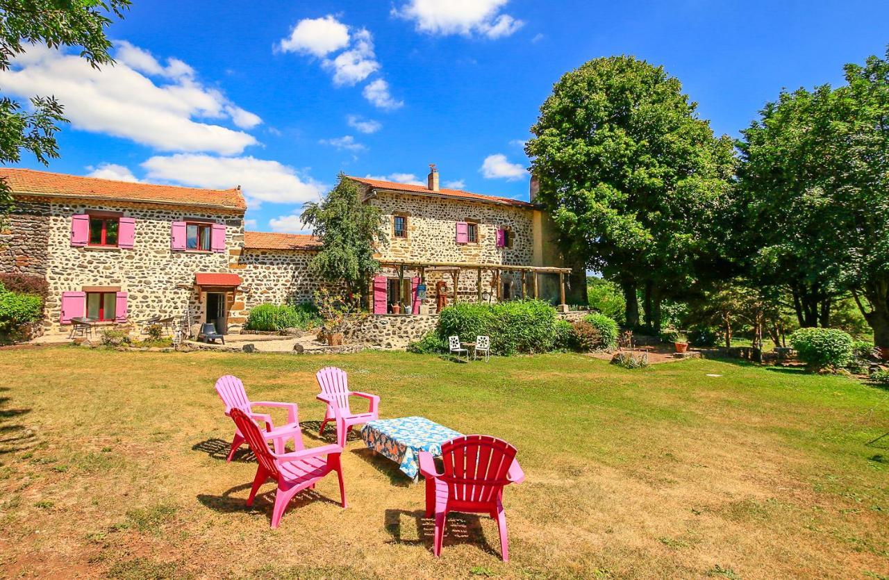 Domaine De Bauzit Bed & Breakfast Vals-pres-le-Puy Екстериор снимка