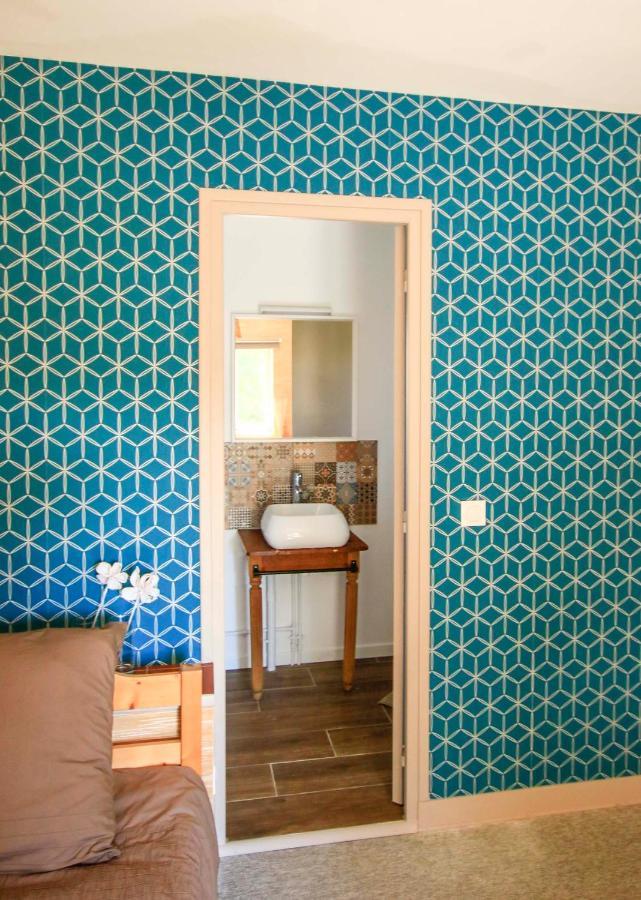 Domaine De Bauzit Bed & Breakfast Vals-pres-le-Puy Екстериор снимка