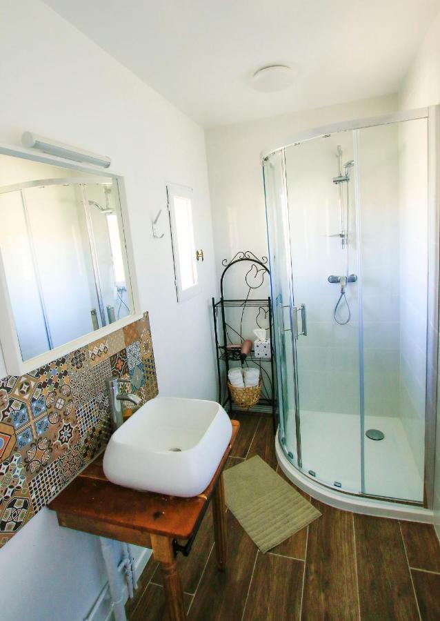 Domaine De Bauzit Bed & Breakfast Vals-pres-le-Puy Екстериор снимка